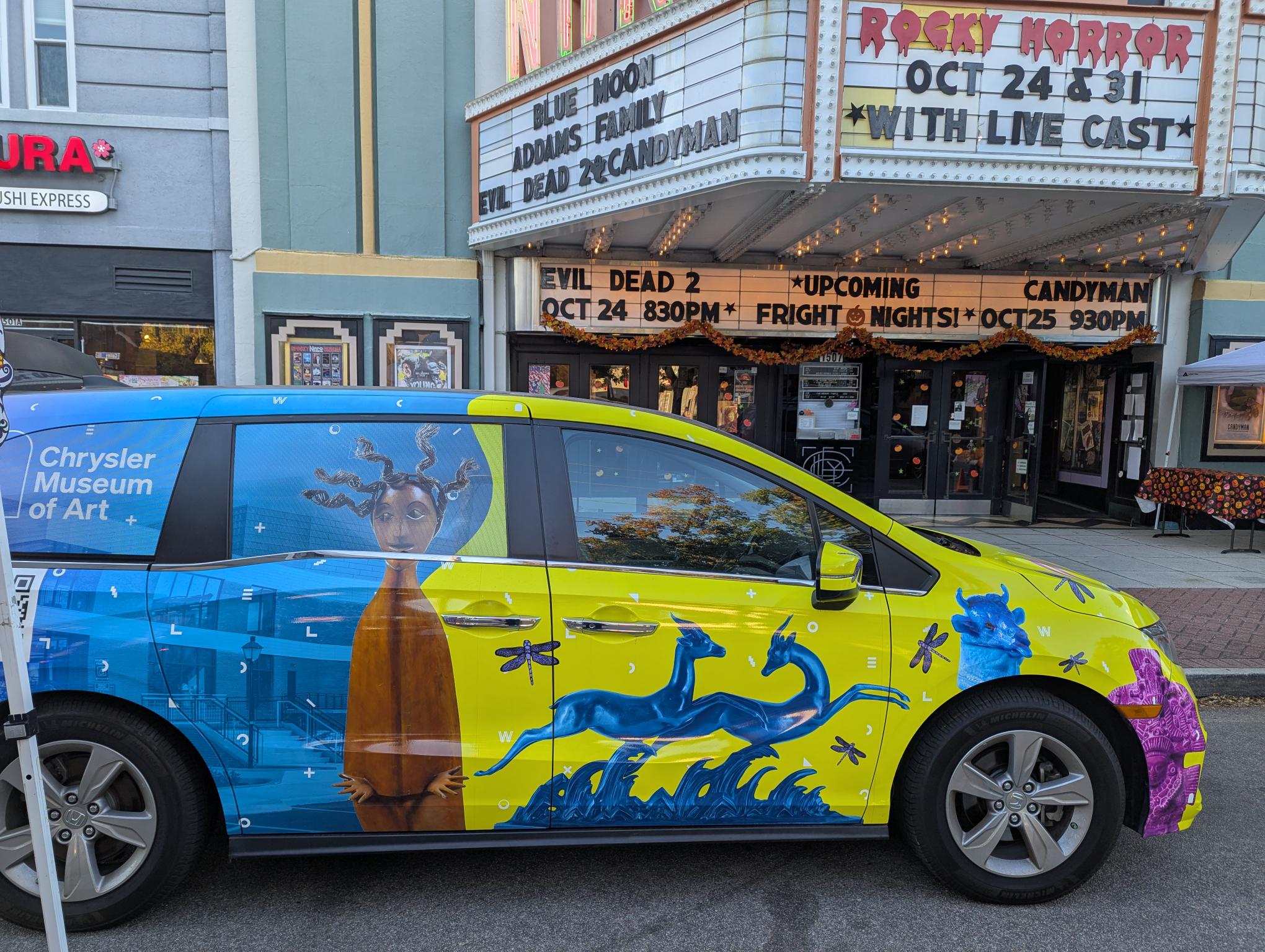 Wonder on Wheels infront of the Naro
