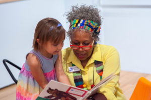 Museum docents help bring art to life for kids and families