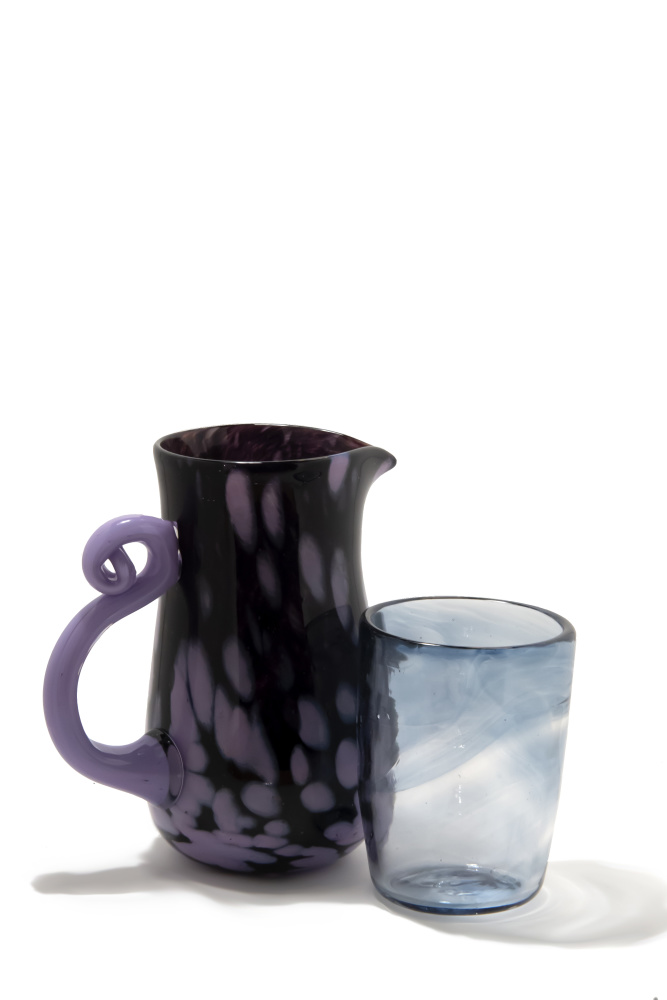 Pitcher and glass - Class objects