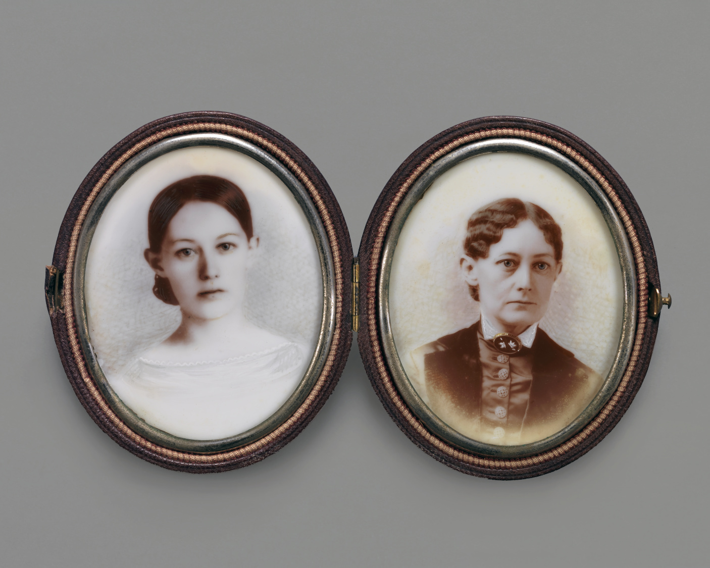 Irene Leache, bi fold images